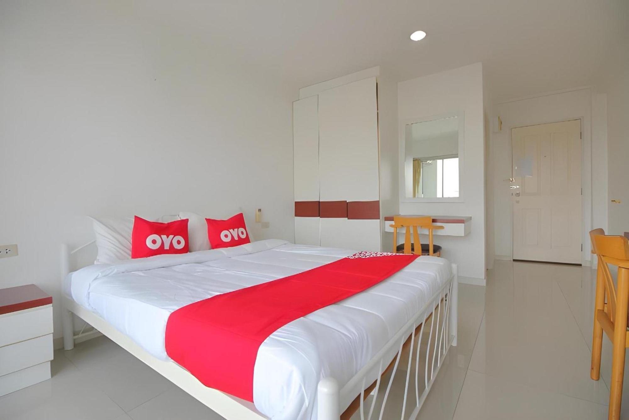 Super Oyo 498 Ladawan Villa Bangkok Eksteriør billede