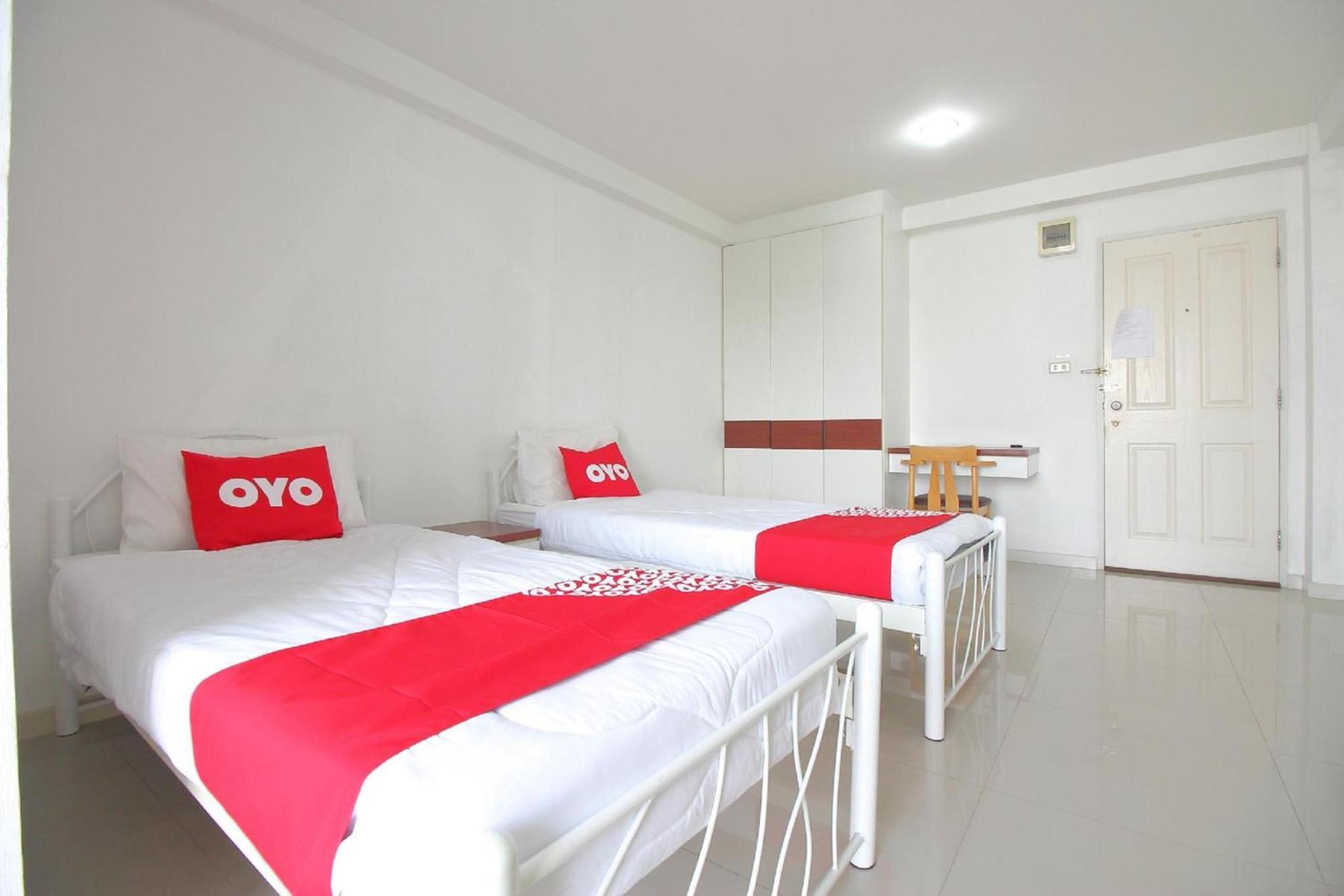 Super Oyo 498 Ladawan Villa Bangkok Eksteriør billede