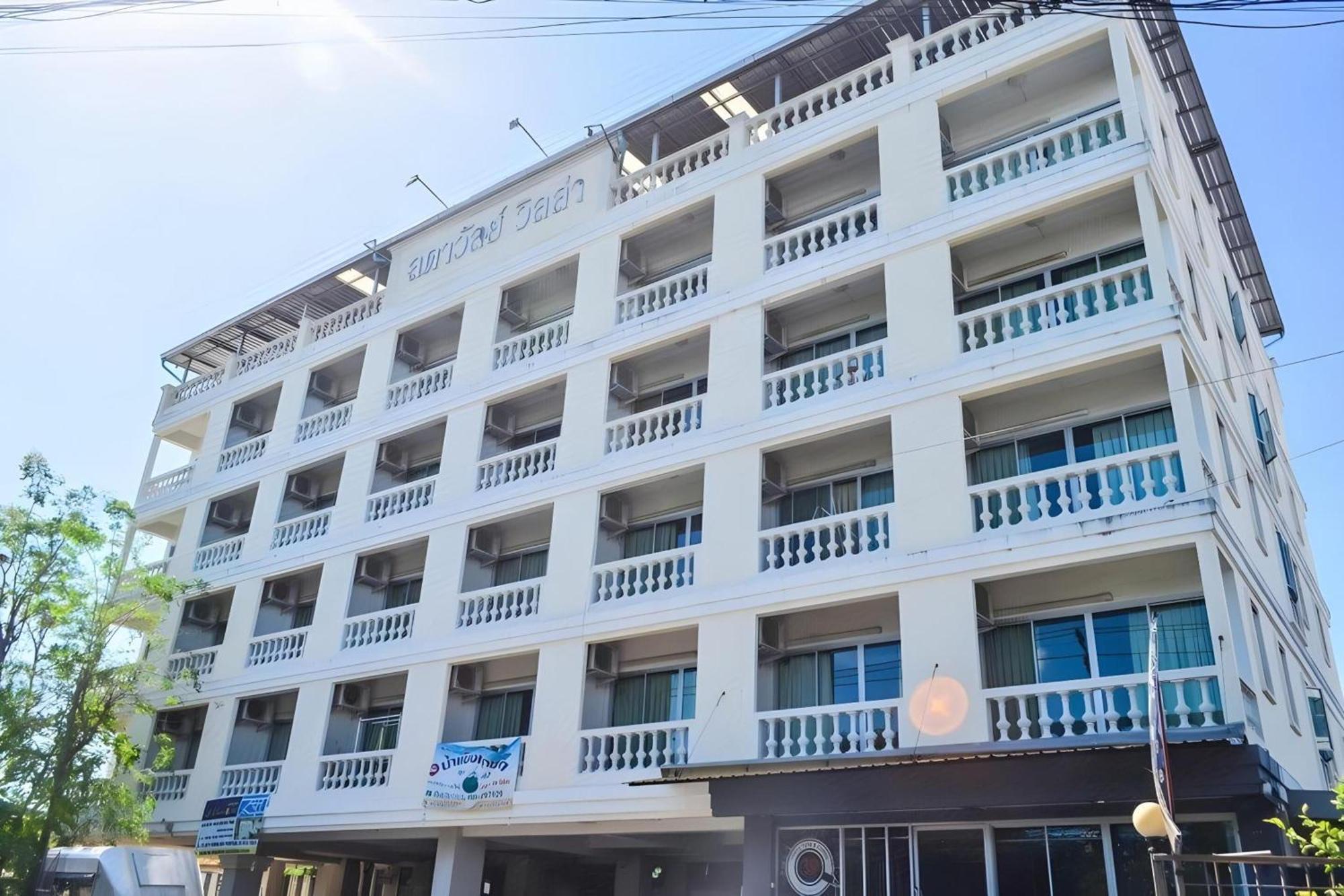 Super Oyo 498 Ladawan Villa Bangkok Eksteriør billede