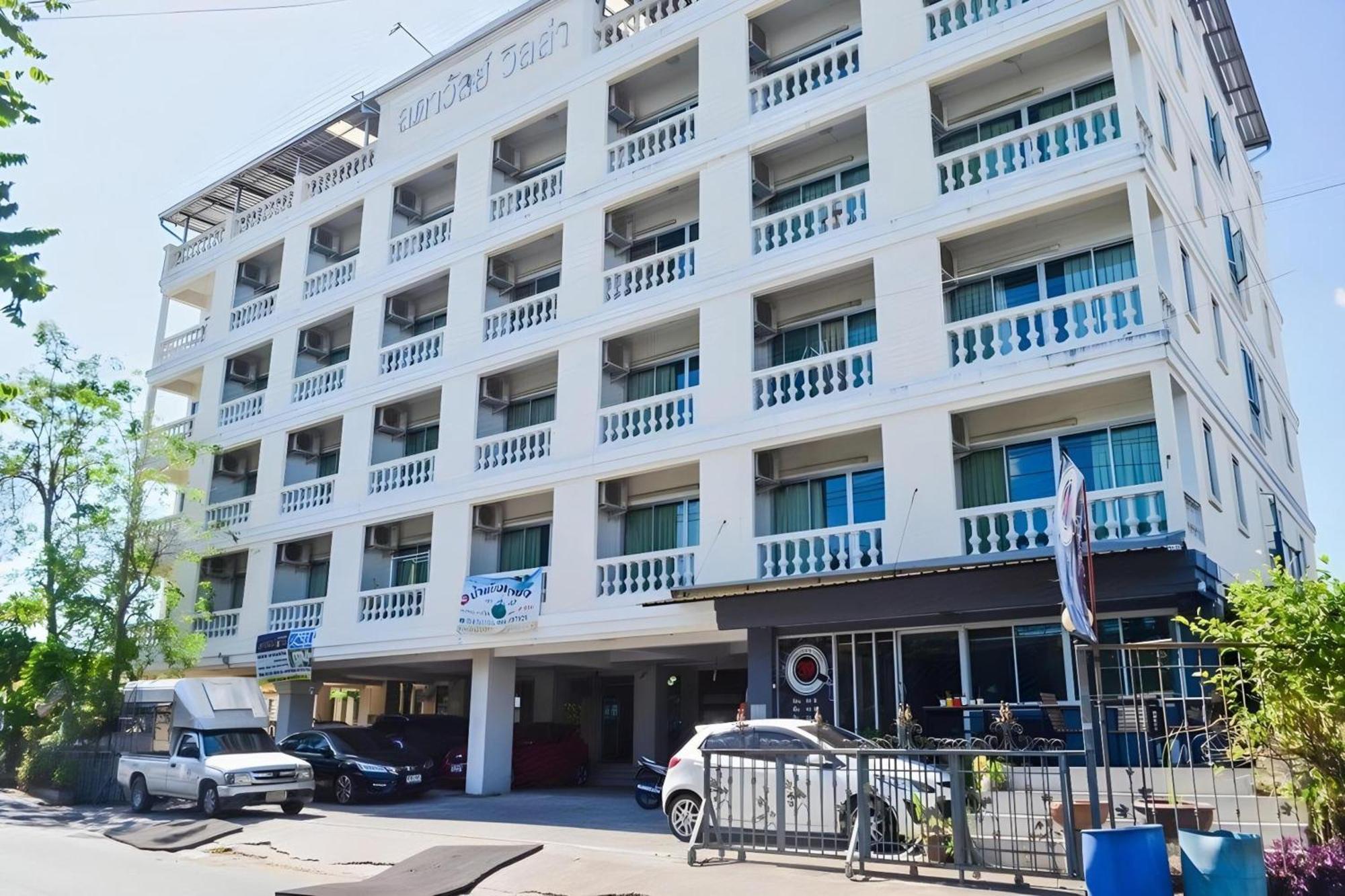 Super Oyo 498 Ladawan Villa Bangkok Eksteriør billede